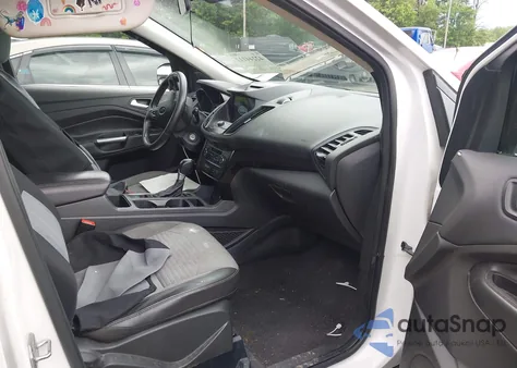 2017 Ford Escape Se z USA, uszkodzony, nr VIN 1FMCU9G97HUB96870